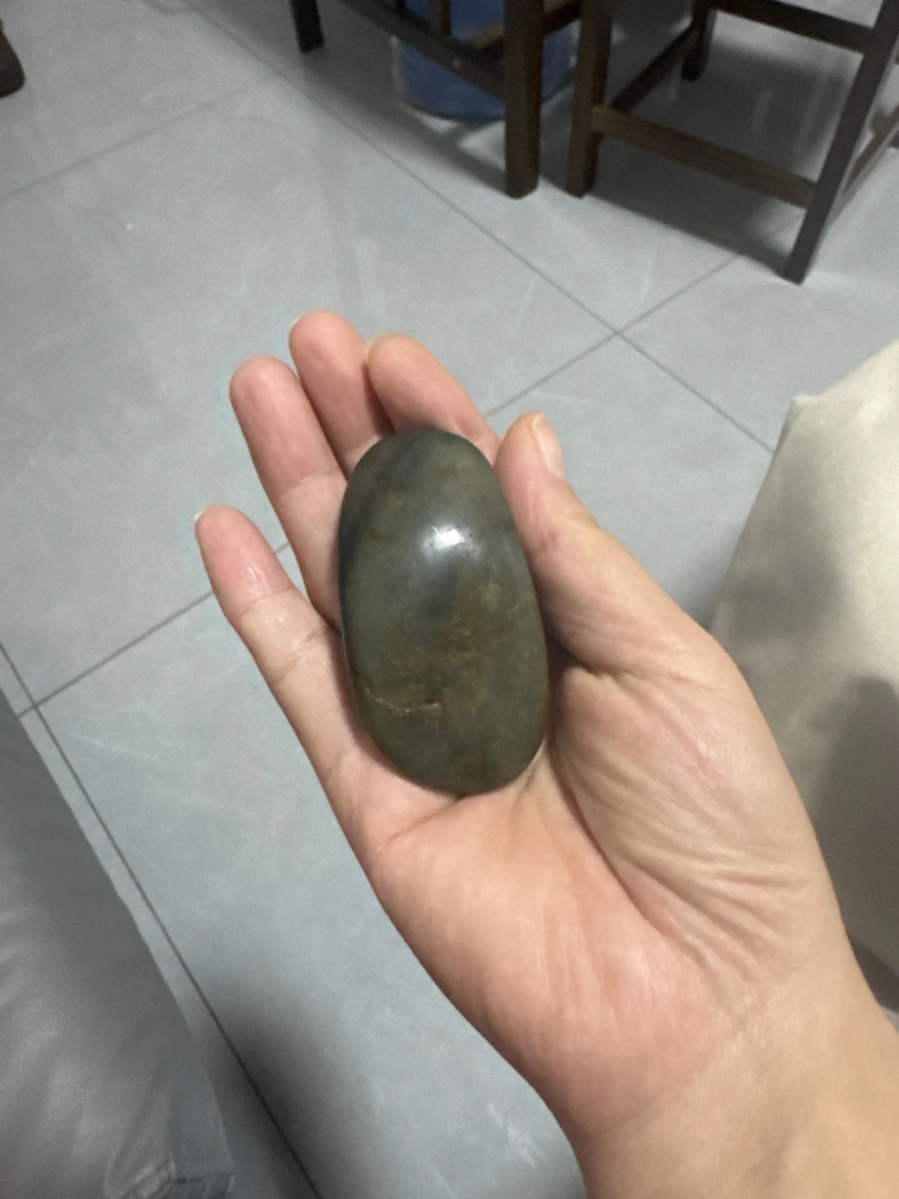 和田玉青花随形原石手把件