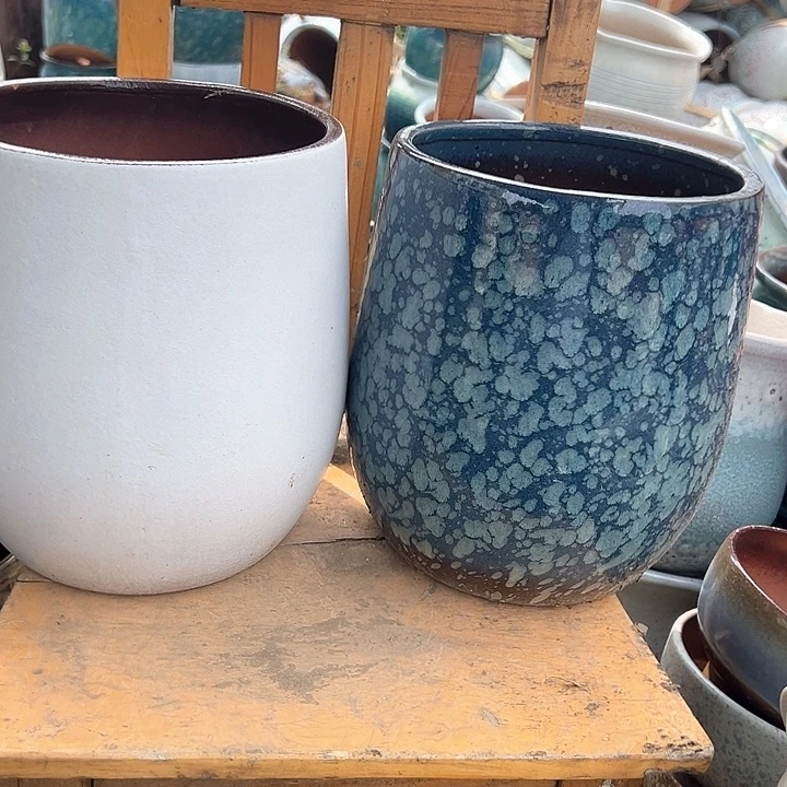 紫砂花盆口18高22。。。。。。。。。。。。。。。