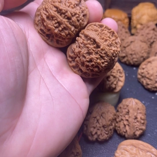 文玩核桃老树和尚头41