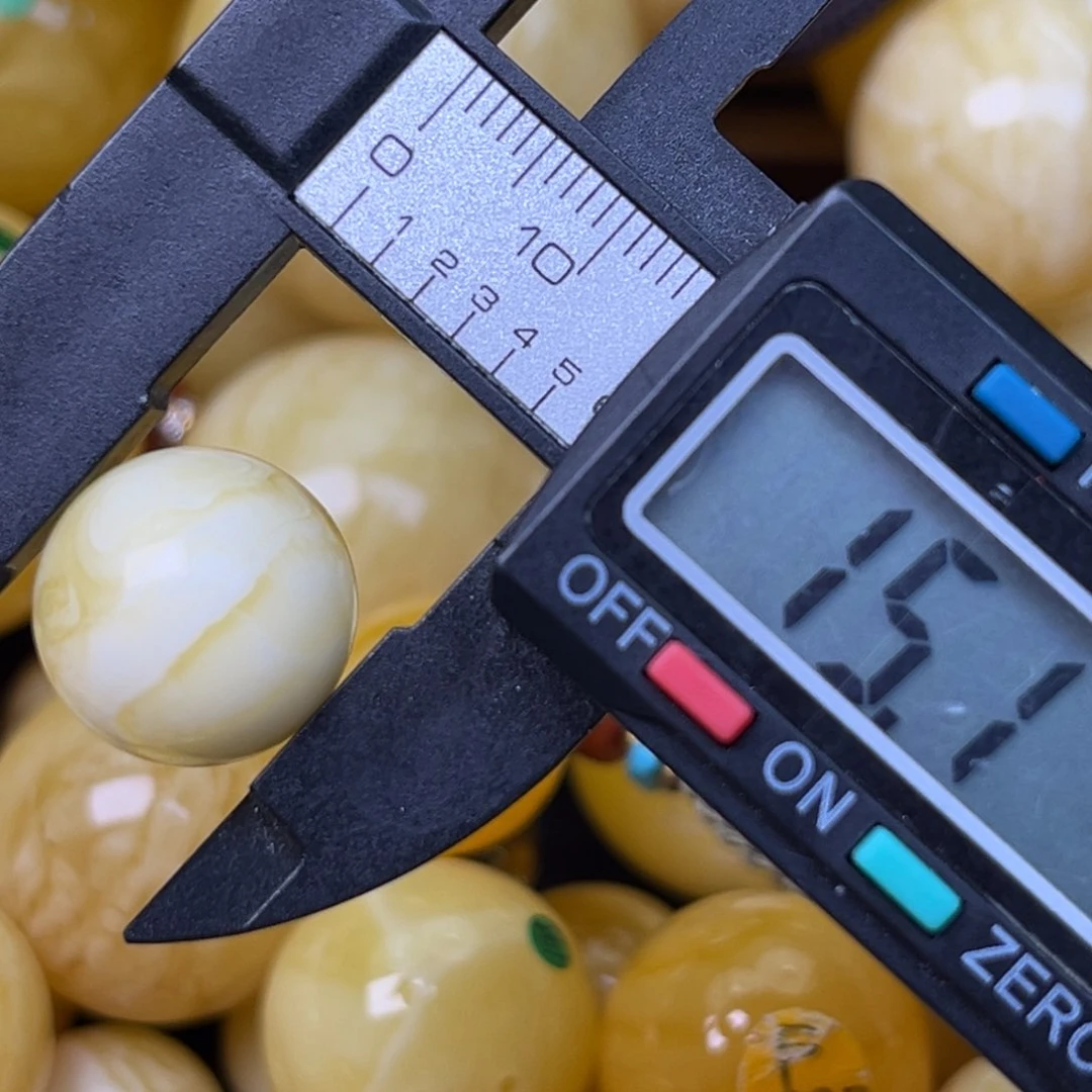 裸石蜜蜡未镶嵌！