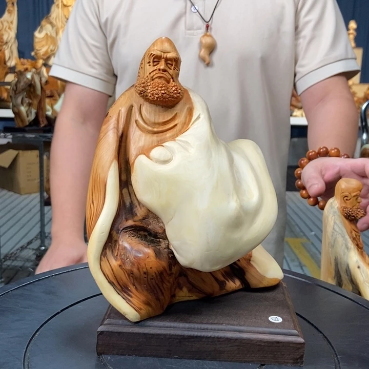 柏木（崖柏）随型摆件