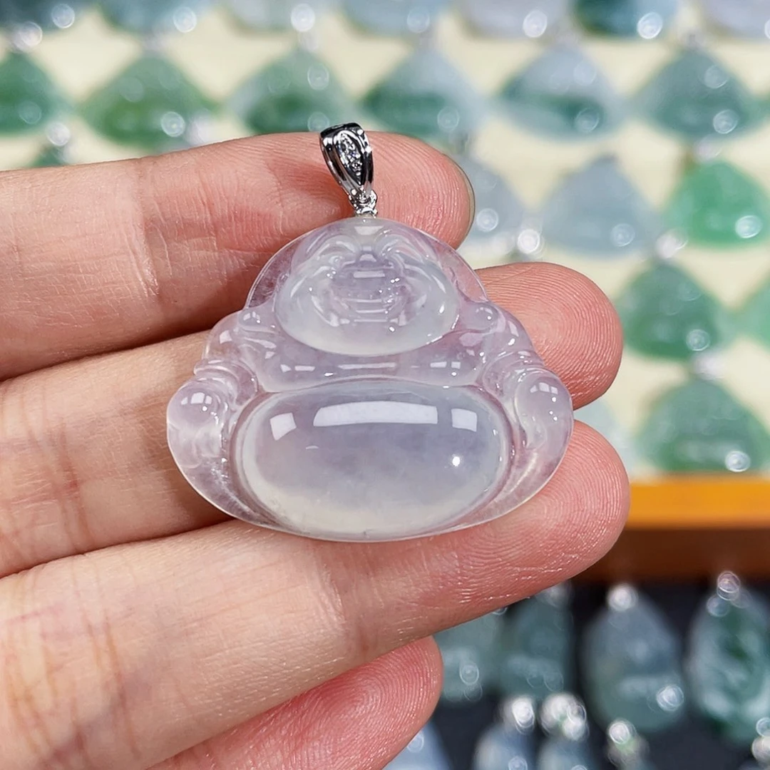 翡翠18K金镶嵌颈饰吊坠