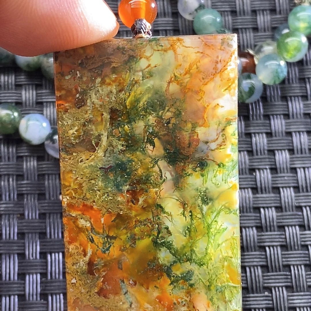 玛瑙/玉髓颈饰未镶嵌金****店
