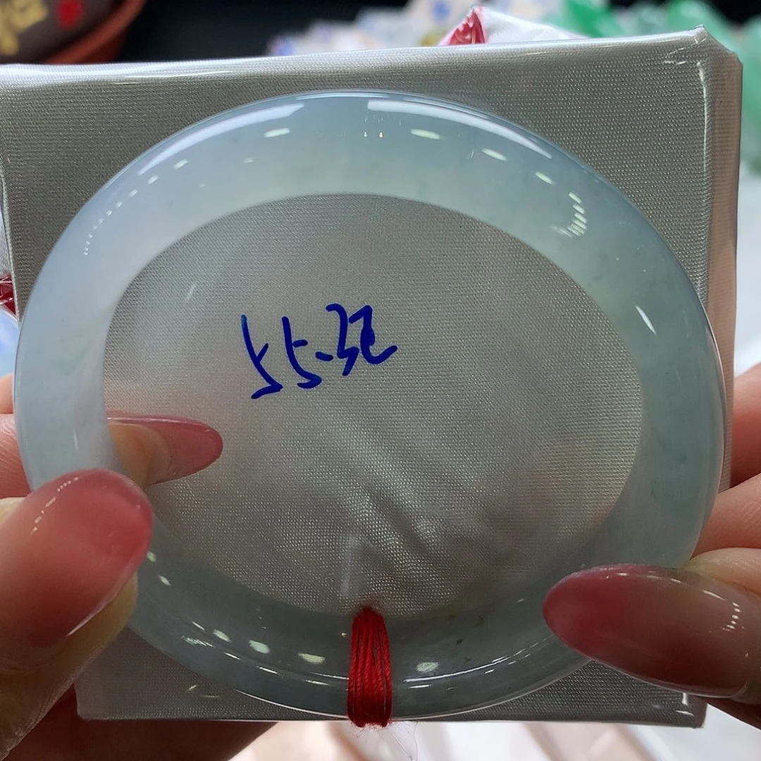 翡翠手镯未镶嵌55.3正