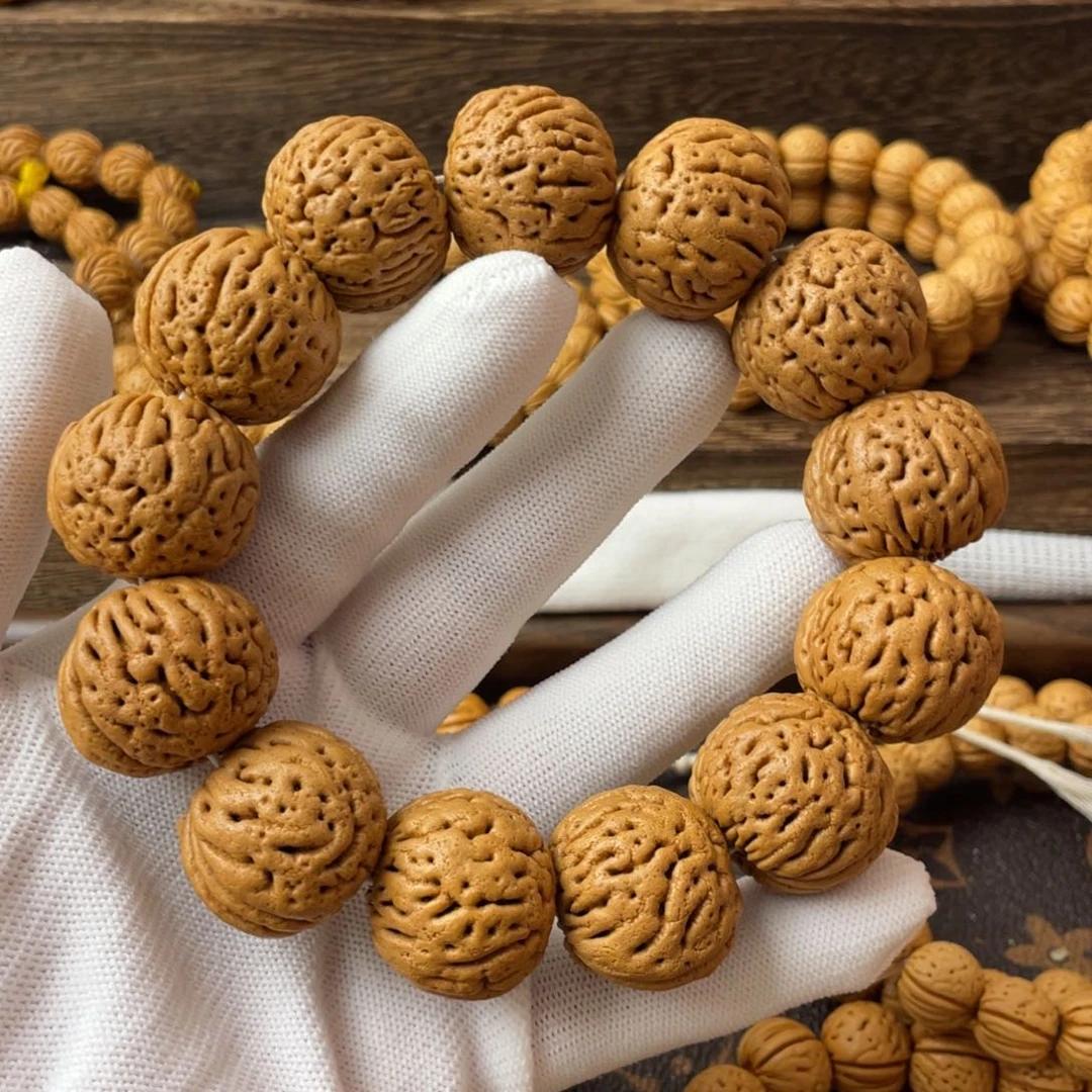 吊坠桃核大火山纹