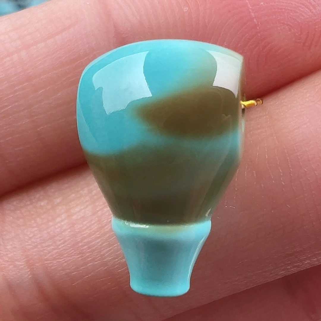 绿松石配饰未镶嵌