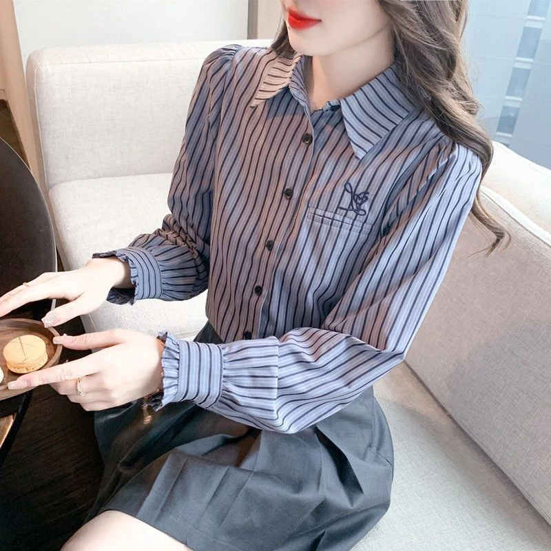 轻奢条纹衬衫女新款气质衬衣减龄复古秋季打底长袖上衣时尚百搭