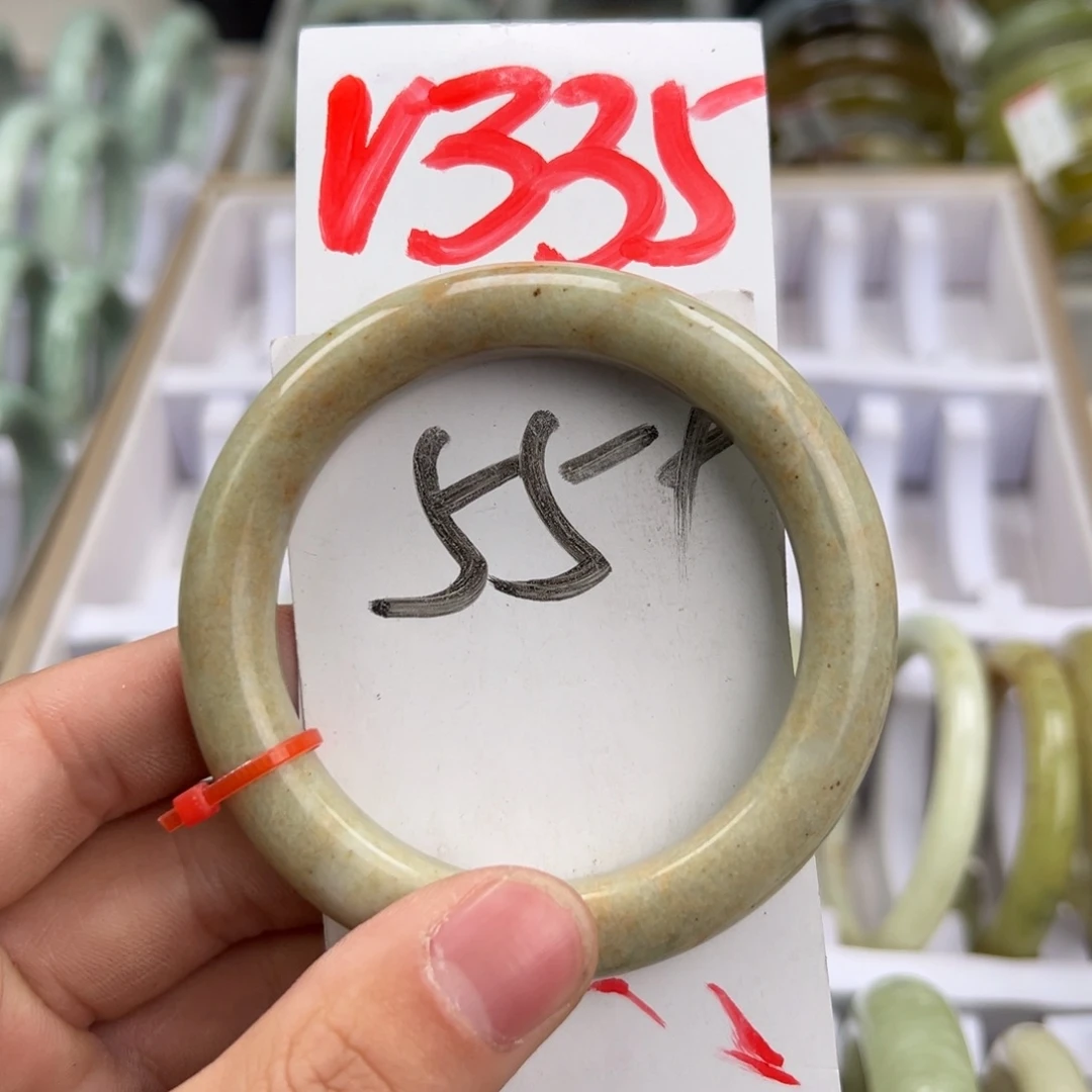 岫玉手镯未镶嵌天然岫玉