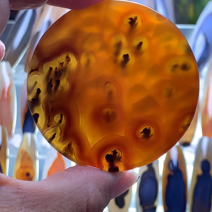 未镶嵌颈饰玛瑙/玉髓129有瑕