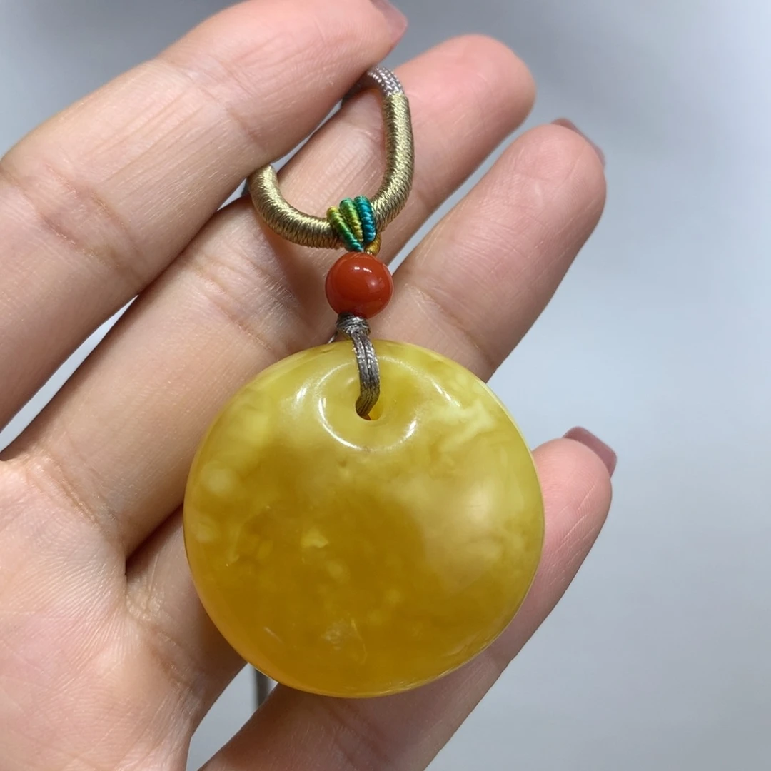 未镶嵌颈饰蜜蜡特价吊坠