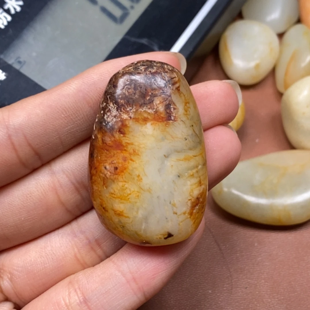 和田玉（糖玉）未镶嵌挂件