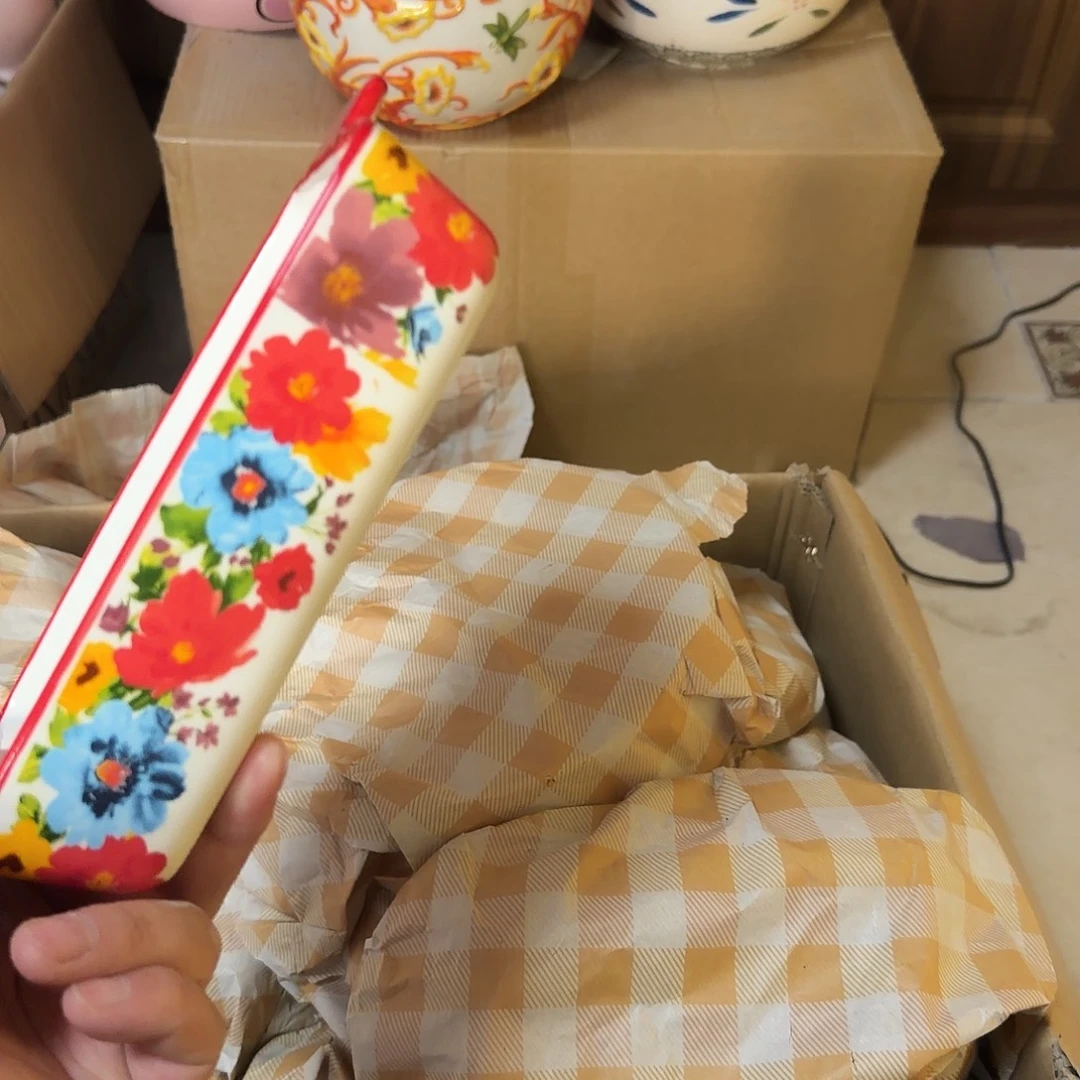 陶瓷微瑕微瑕，满15飞，感谢姐姐们支持