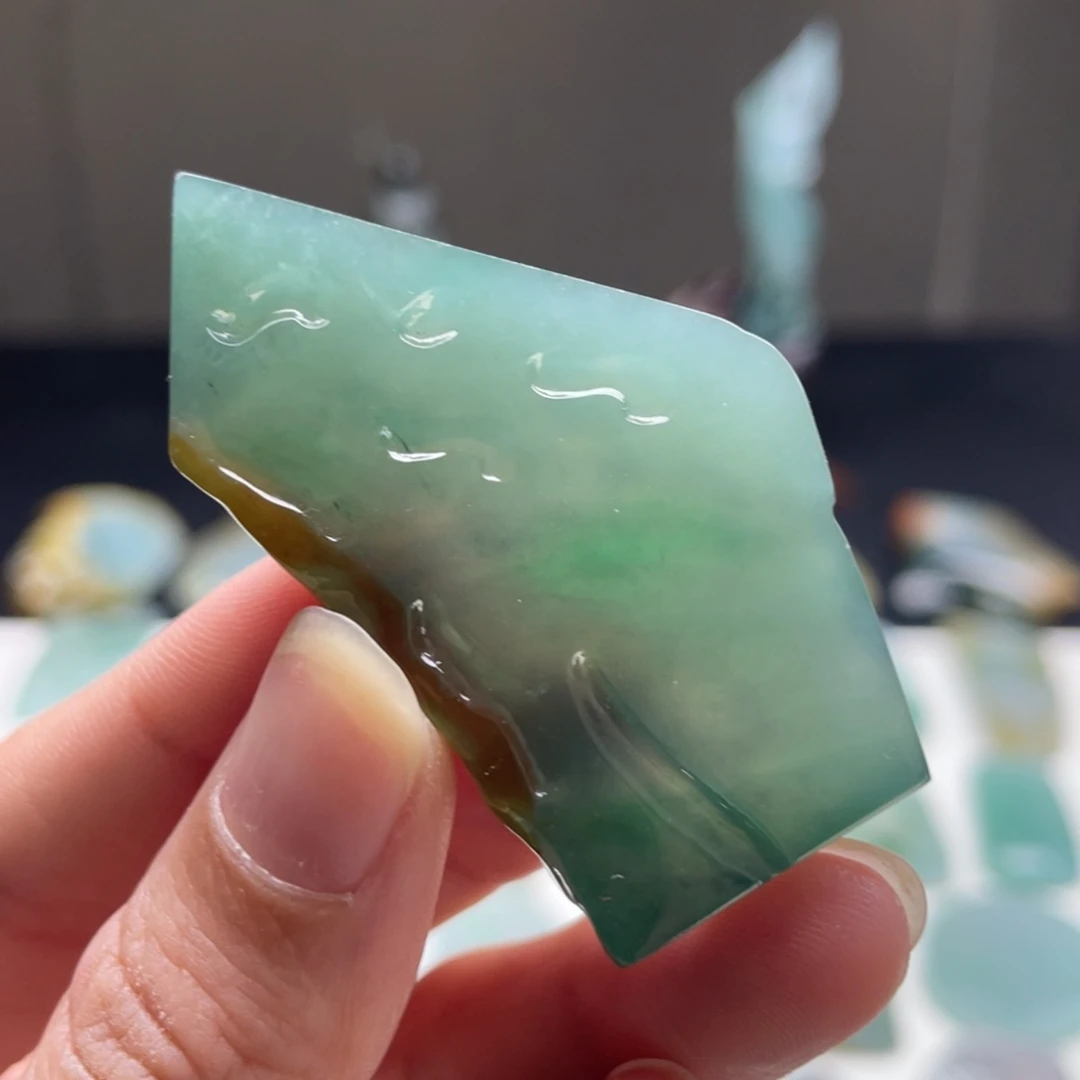 定制翡翠未镶嵌包工包料
