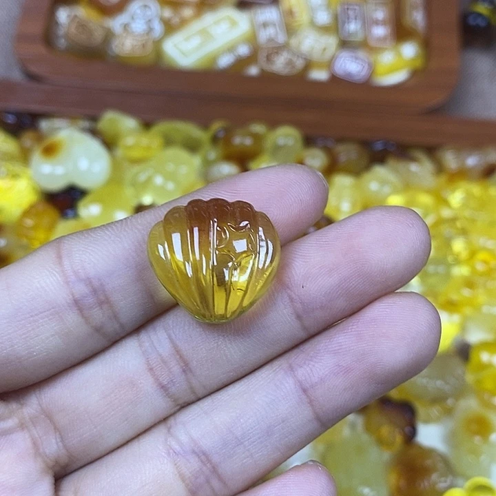 吊坠橄榄核贝壳44