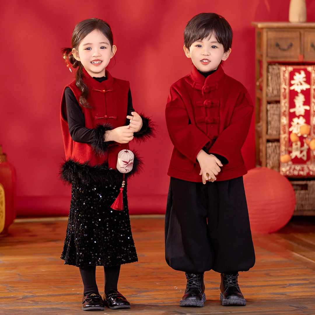YeeHoO/英氏兄妹装拜年服儿童红色汉服套装加绒加厚宝宝元旦古装
