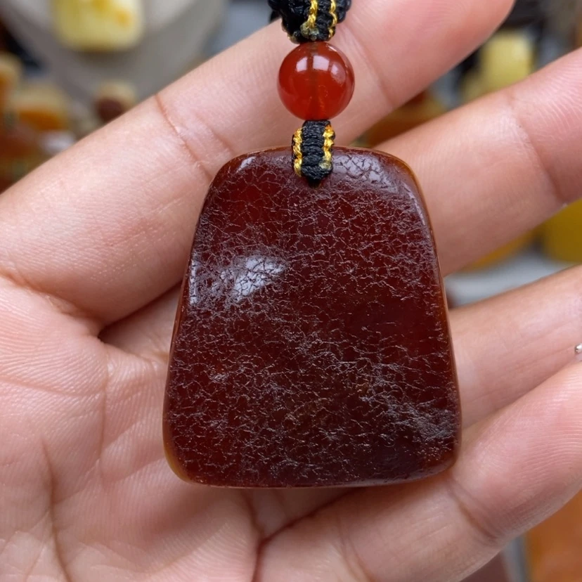 【闪购商品】琥珀颈饰未镶嵌