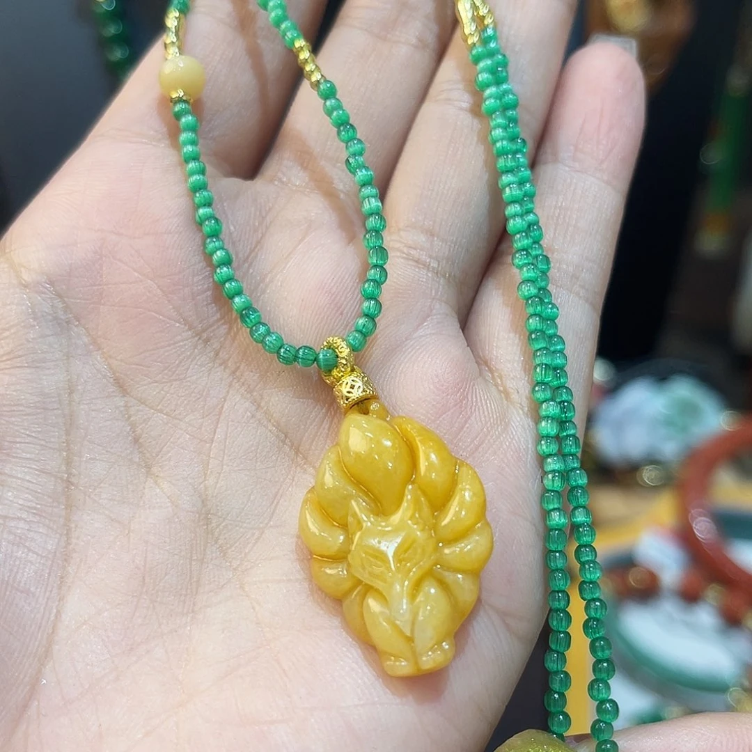 颈饰未镶嵌翡翠九尾