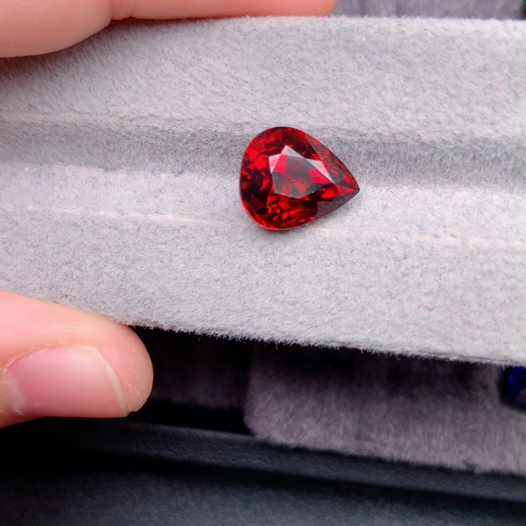 未镶嵌石榴石天然裸石橙红色芬达6.83克拉