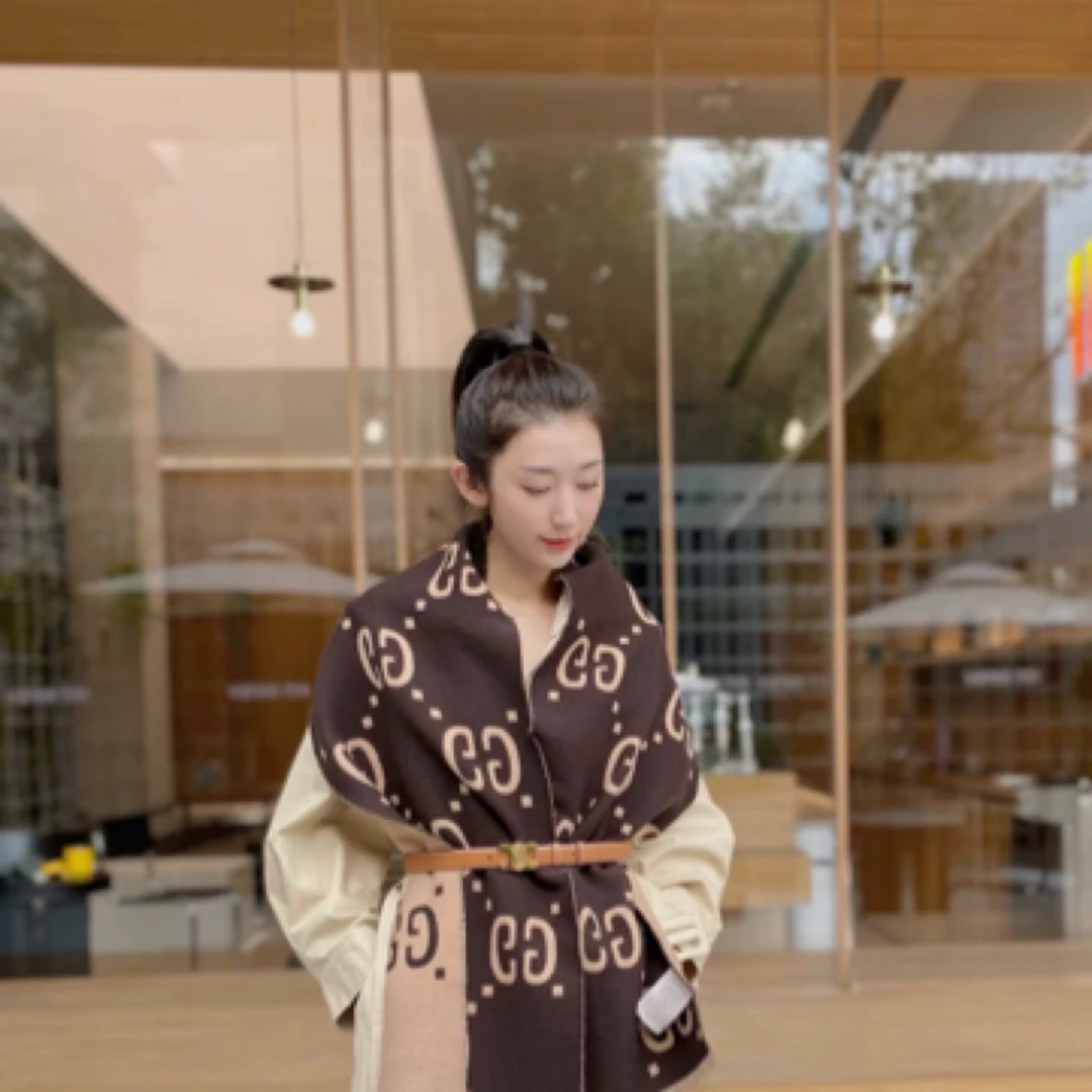 全新未使用 GUCCI/古驰  双G双面提花 羊毛围巾/35*190/C00383