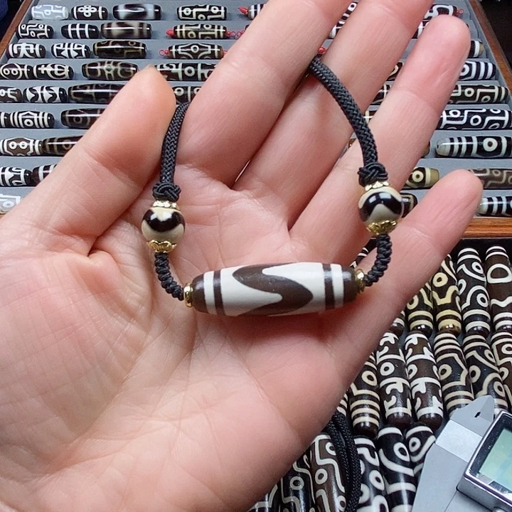 未镶嵌颈饰玛瑙/玉髓