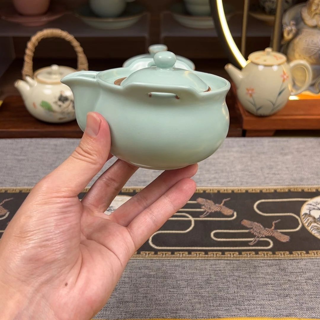 陶瓷茶壶杯子盖碗