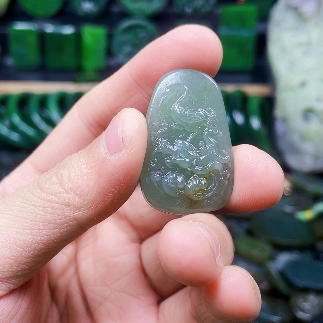 和田玉未镶嵌珠宝奇石