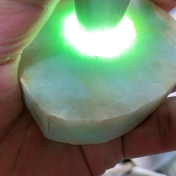 裸石翡翠天然翡翠