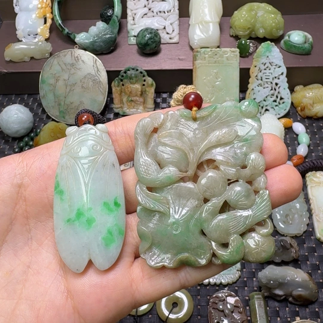 财***来翡翠未镶嵌颈饰翡翠颈饰未镶嵌