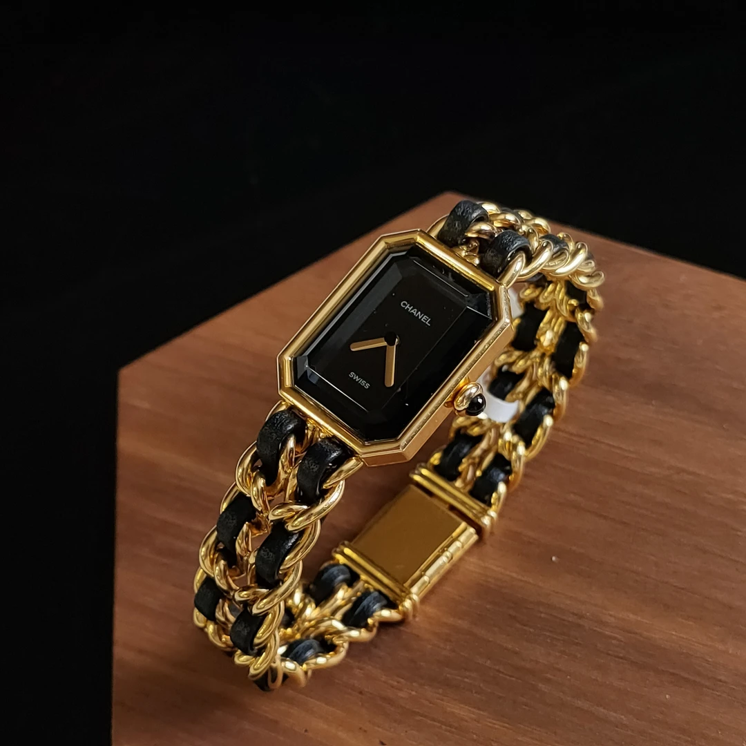 95新 Chanel/香奈儿 Azul - 黑金方糖L 18CM手表 42873