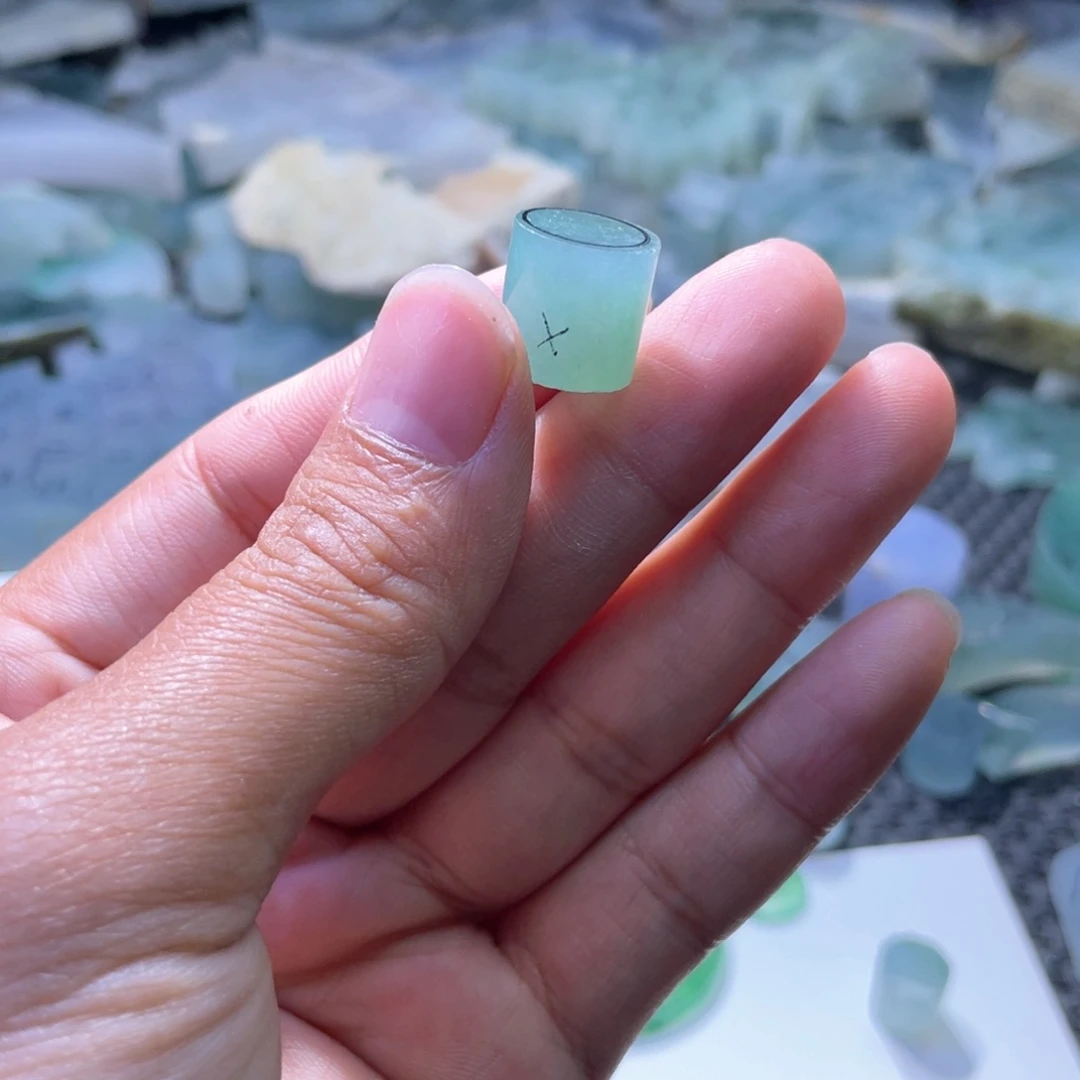 定制翡翠未镶嵌c***a翡翠