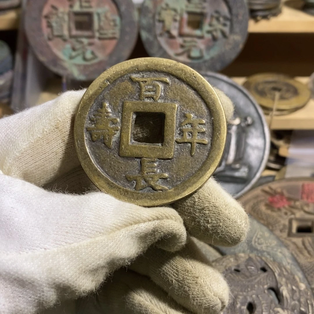 铜现代工艺品学习币