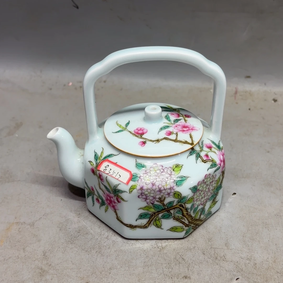 区***待摆件精品工艺美术品细路摆件
