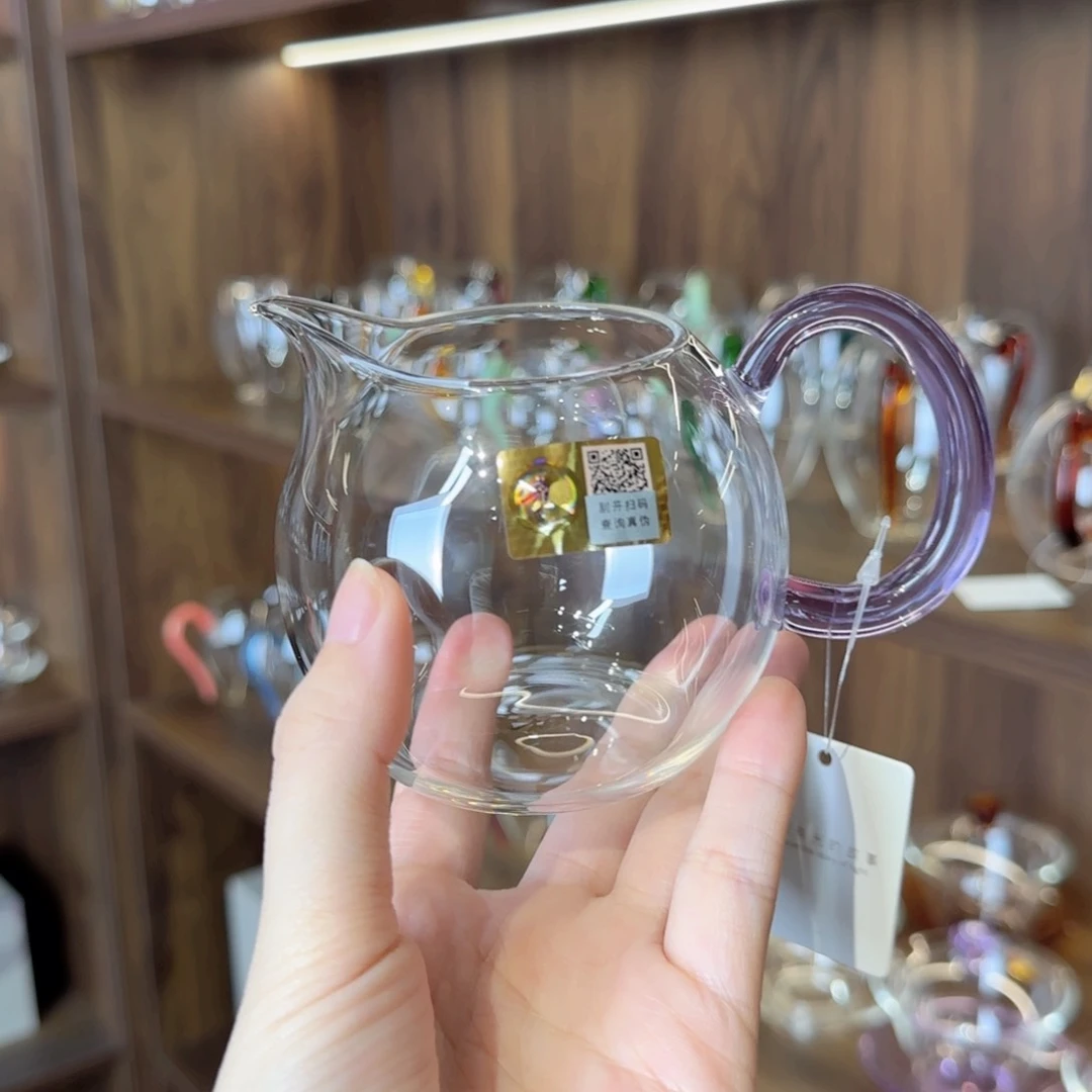 禾器畅然浅紫色。。。