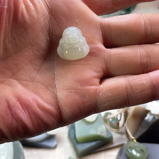 未镶嵌手链和田玉(糖玉)
