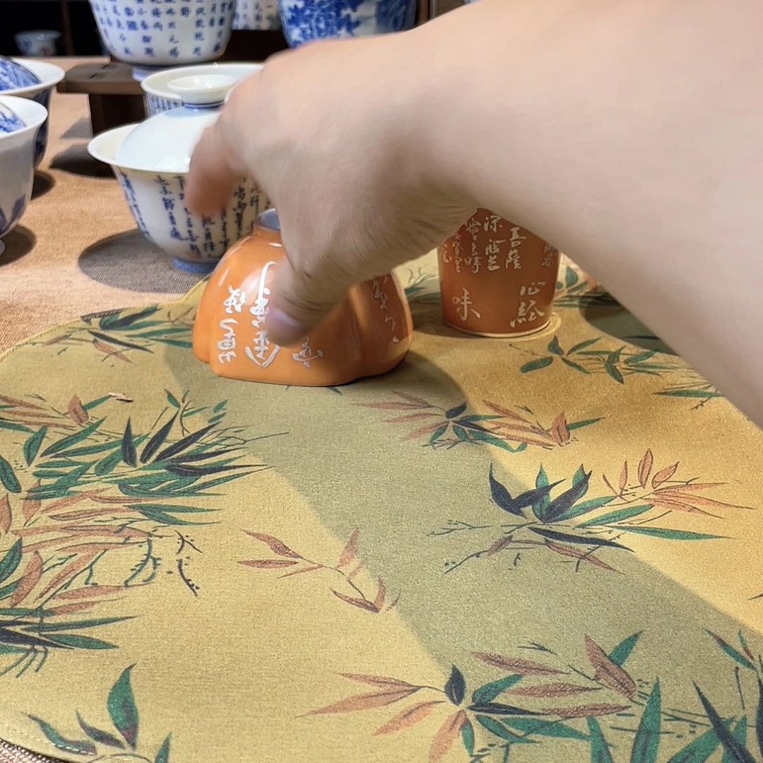 四方泛红纯银诗文主人杯