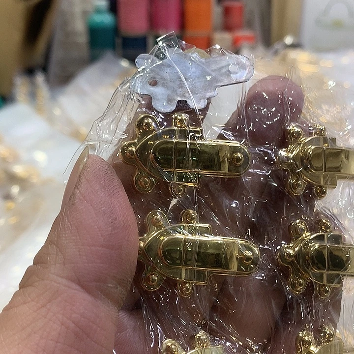 皮革驴家盒子包扣10个