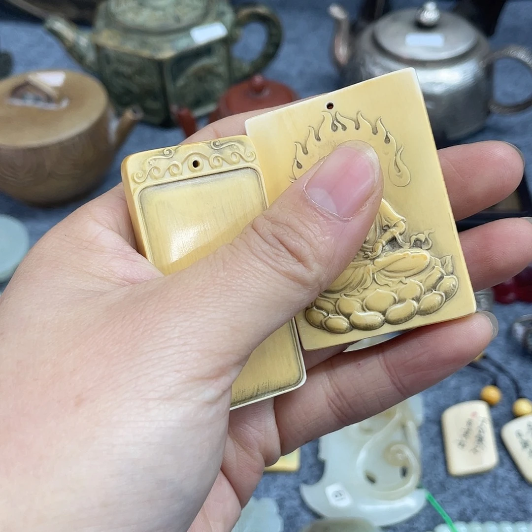 明***然铜摆件。小物件2件