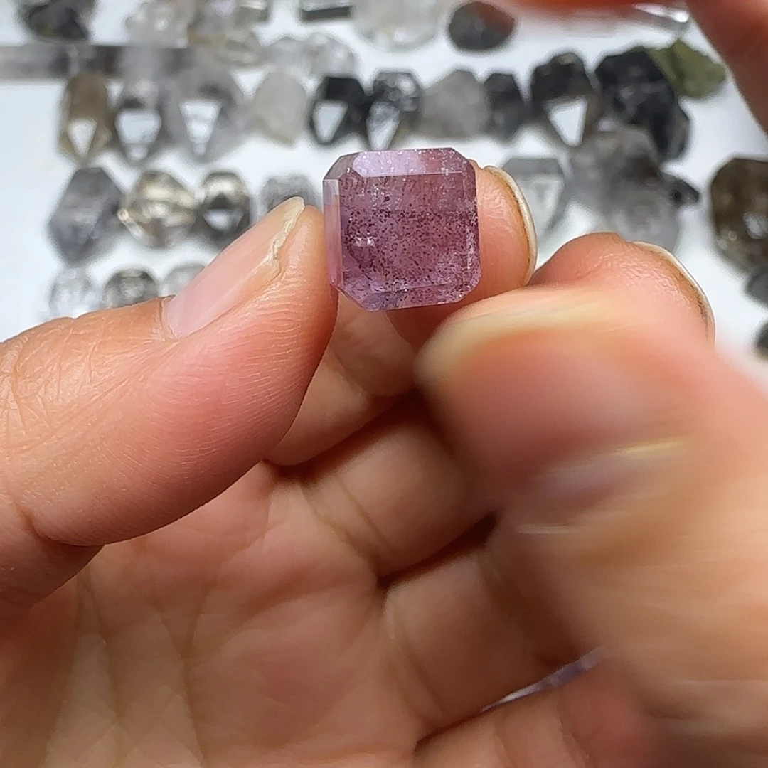 珠宝半成品水晶未镶嵌