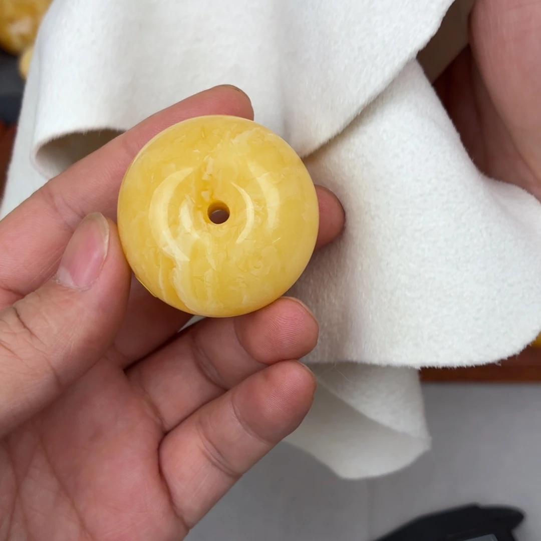 蜜蜡未镶嵌吊坠(不含链)