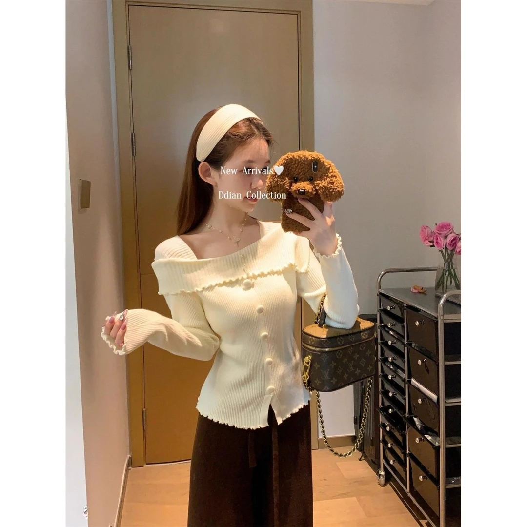 【安迪绒洗水】法式甜美方领针织长袖打底衫女秋冬一字领木耳边上