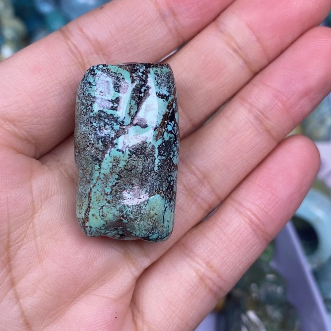 绿松石未镶嵌挂件