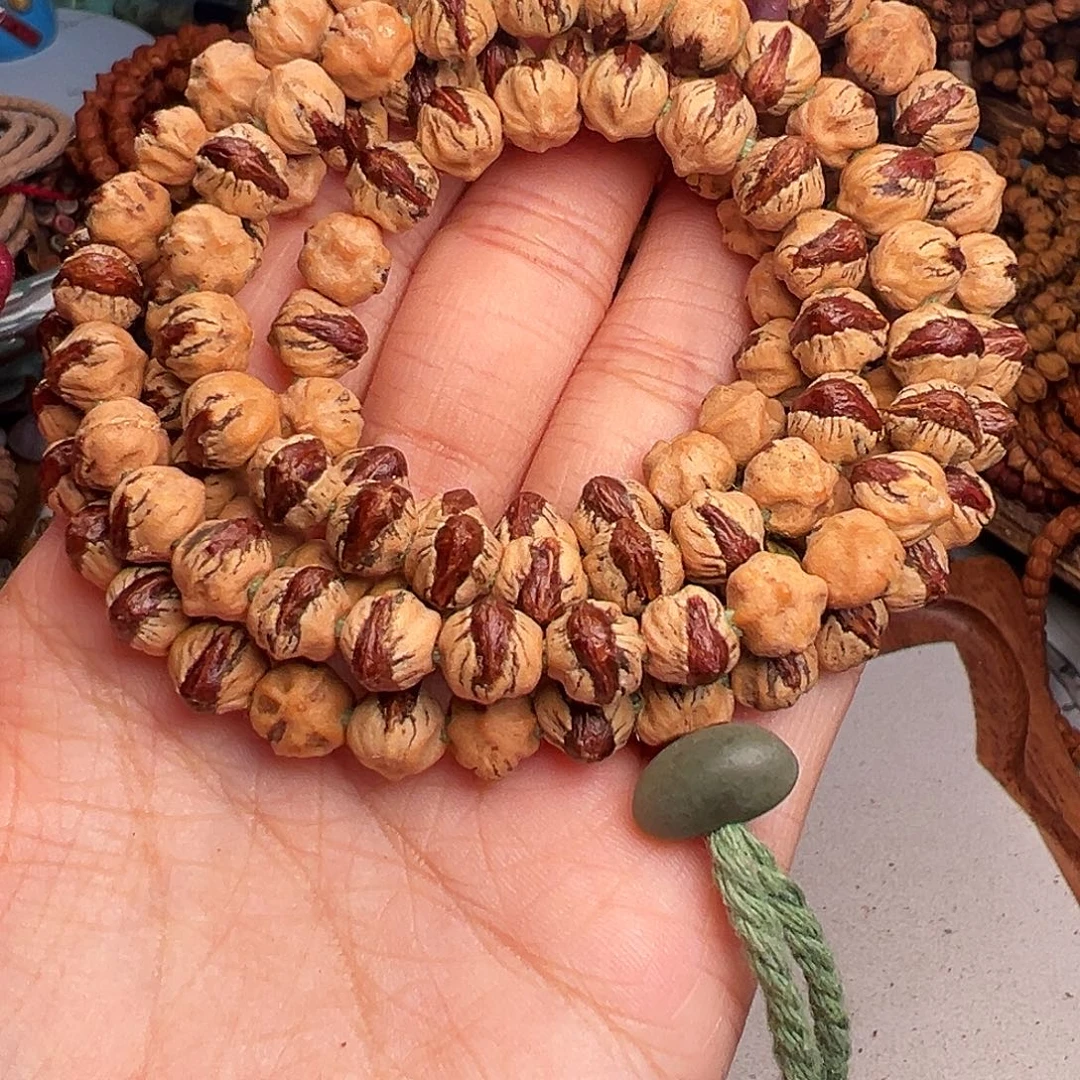 丽****吊坠柏香籽/百香籽