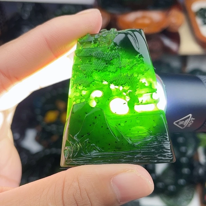 蛇纹石玉未镶嵌手串泰山玉山水牌