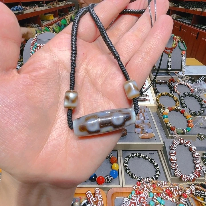 未镶嵌玛瑙/玉髓珠宝奇石