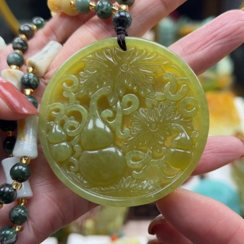 岫玉未镶嵌挂件挂件