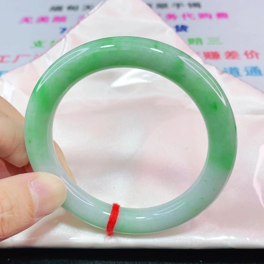 未镶嵌手镯翡翠56.5圈口圆条