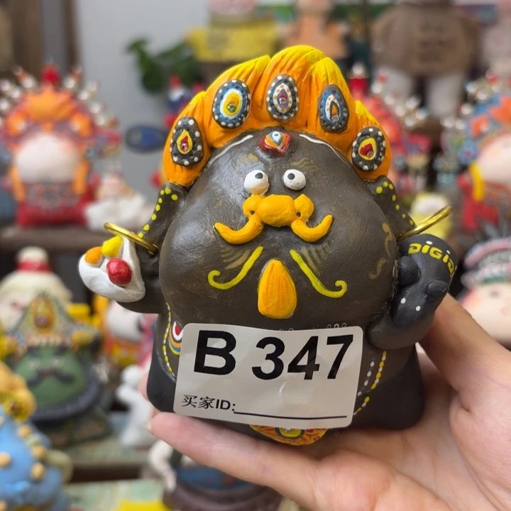 挽***意摆件手捏陶艺摆件