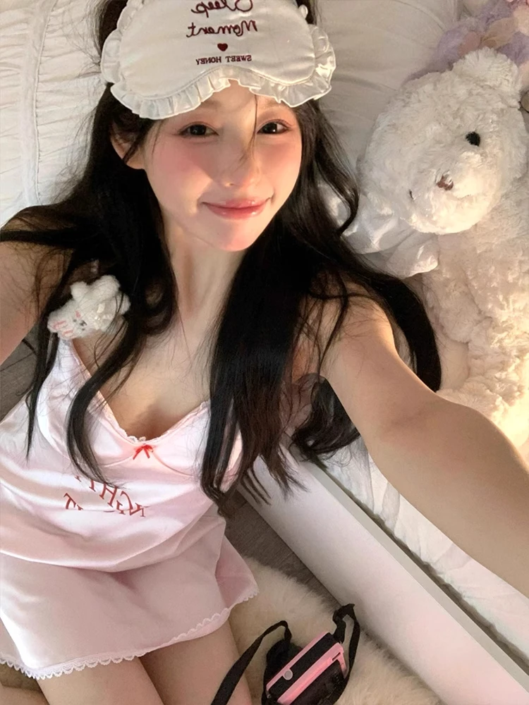 辣妹纯欲蕾丝花边拼接吊带睡裙女夏季网红风新款家居服大码连衣裙