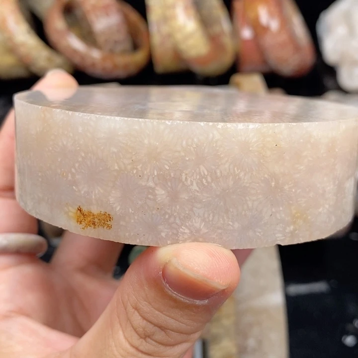 硅化玉未镶嵌手镯（圆镯）