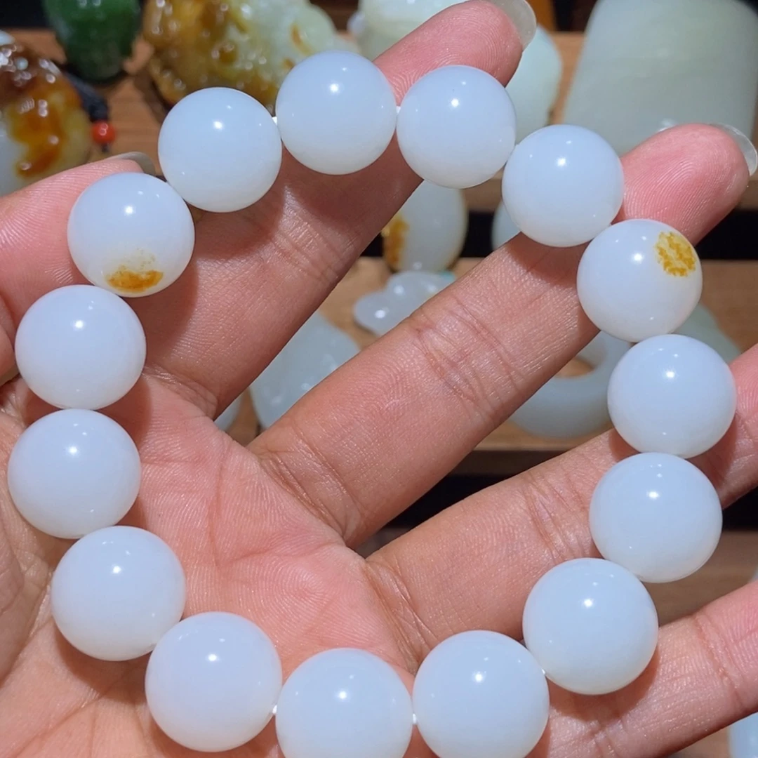 热***式和田玉未镶嵌颈饰